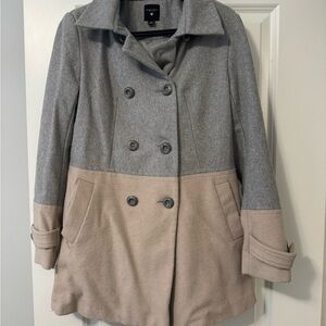Women's Gray and Tan Double-Breasted Coat